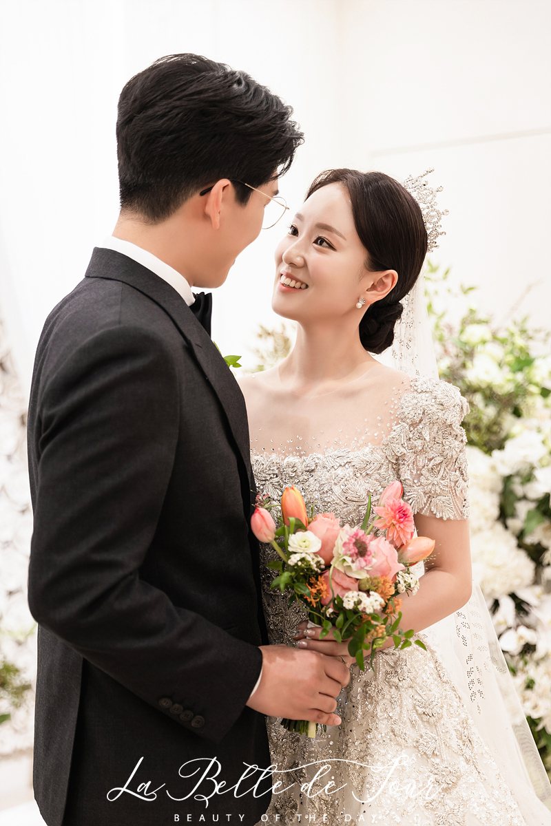 서울웨딩타워 단독홀 본식스냅 사진 10